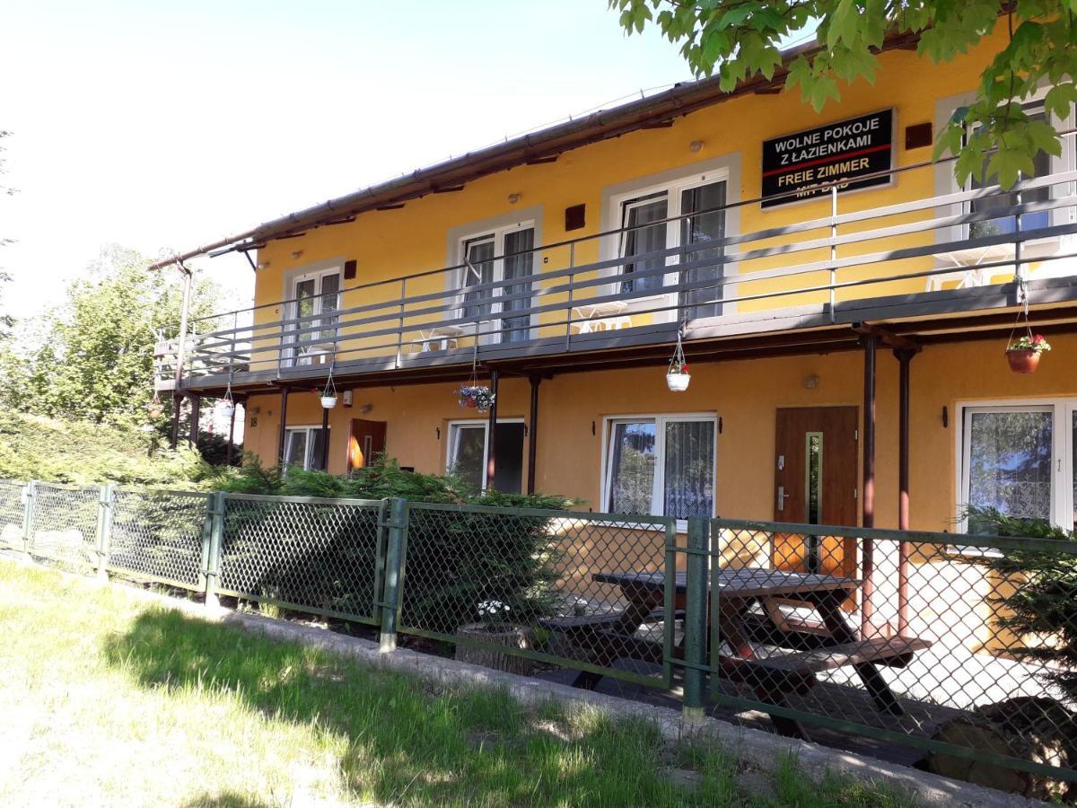 Bed and Breakfast Dom Joanna Dziwnów Exterior foto